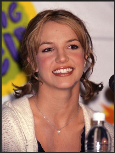 小甜甜布兰妮也要向奥普拉倾诉:效仿哈里梅根,不再为家守口如瓶