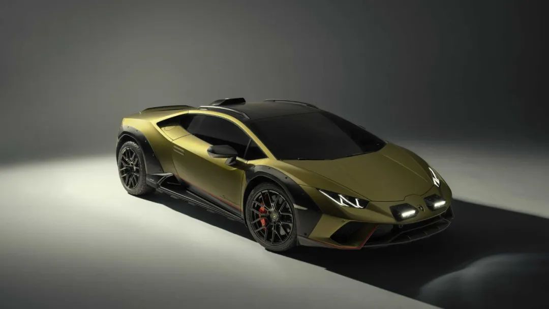 能越野的小牛,兰博基尼huracan sterrato