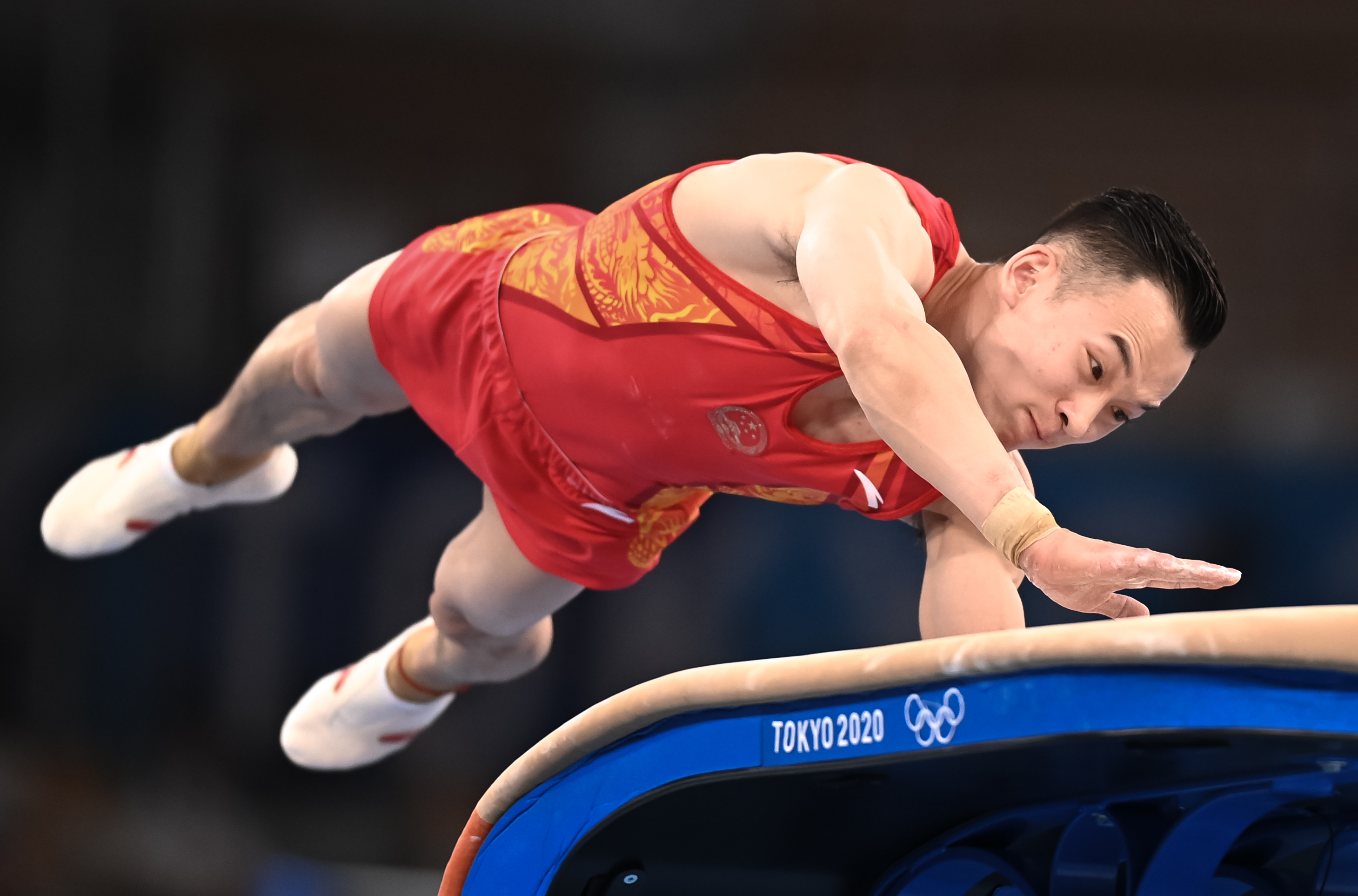 体操——肖若腾获男子个人全能亚军