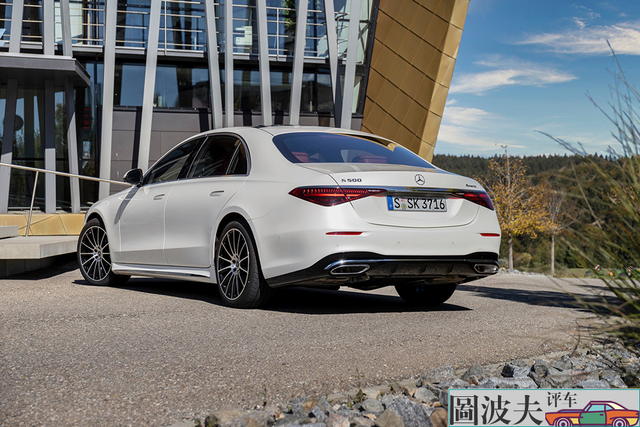 全新梅赛德斯-奔驰s-class高雅登场,泰规版开价136万起