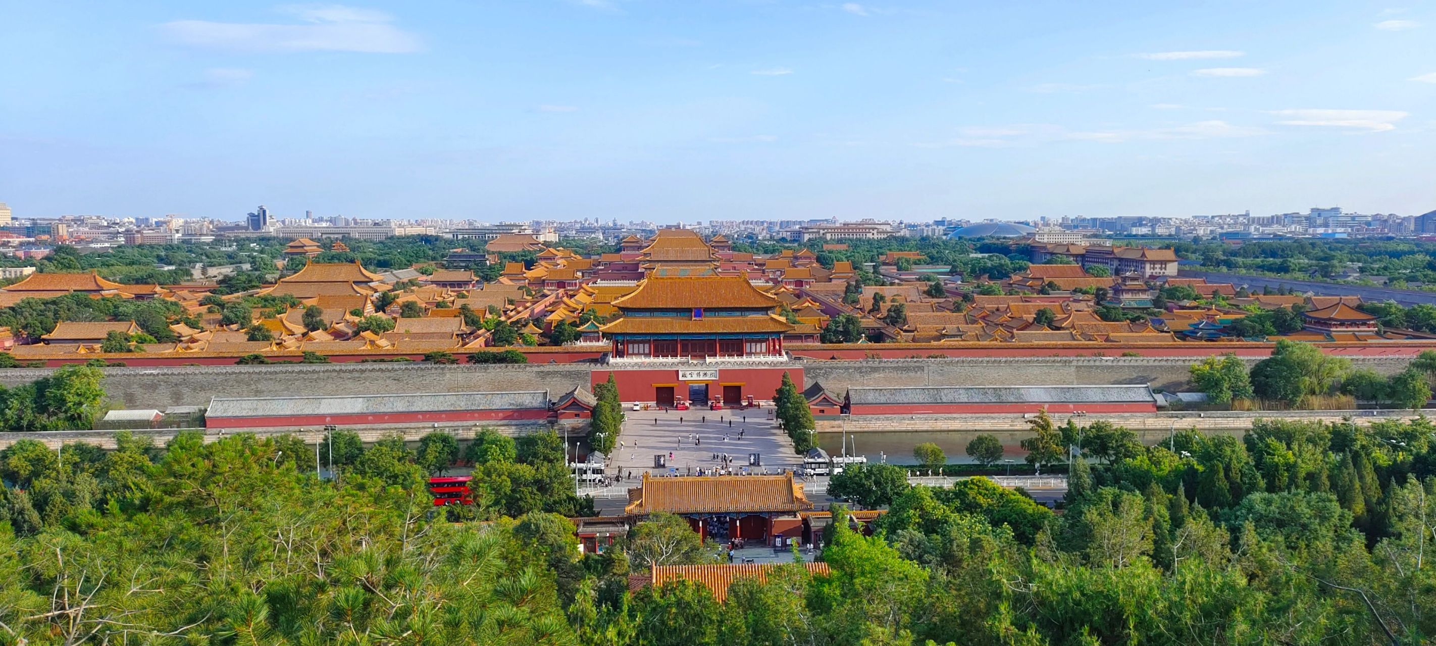 景山公园看故宫的全貌,好想了解一下这里的历史,听说这里以前是皇宫