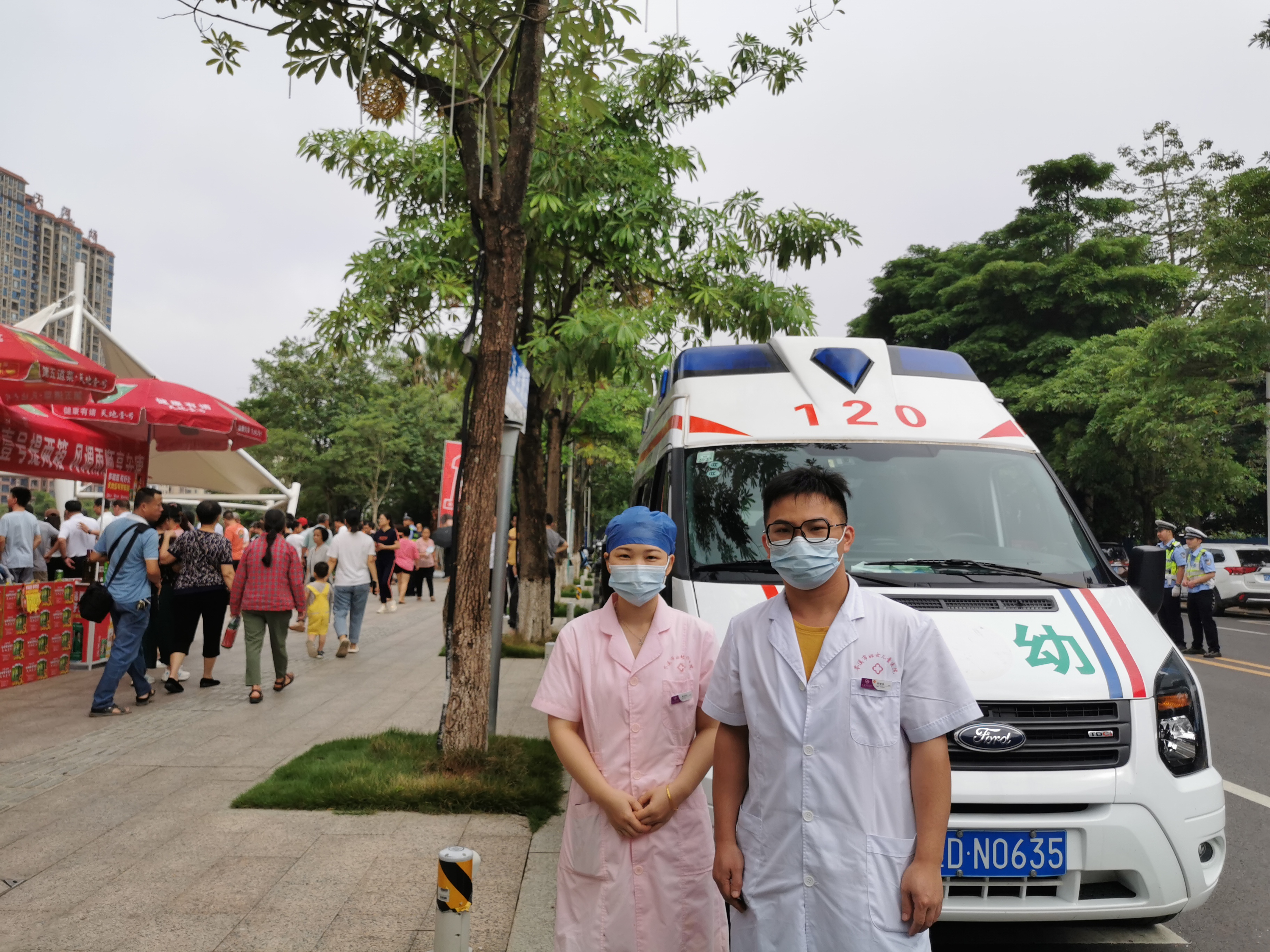 6月27日岑溪市龙舟赛现场直击