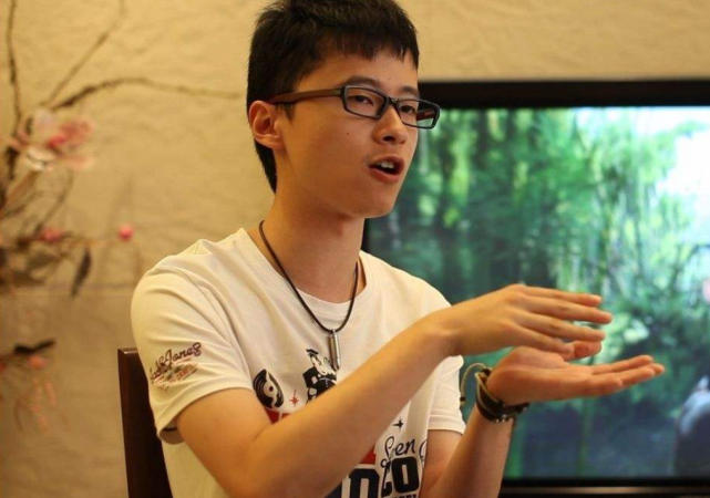 b站刚与敖厂长签约5年,敖厂长就指出抄袭,涉嫌抄袭视频已下架
