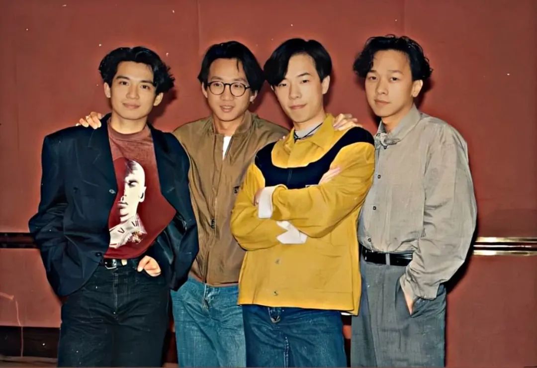 黄家驹:我更喜欢我们自己的这一首歌,歌名叫《再见理想》