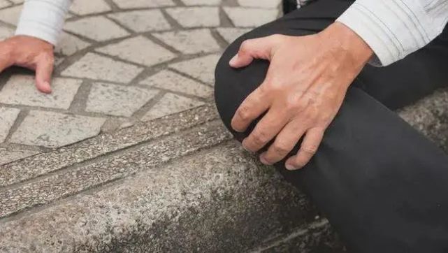 帕金森病导致的冻结步态,可能并不是简单的疾病问题!