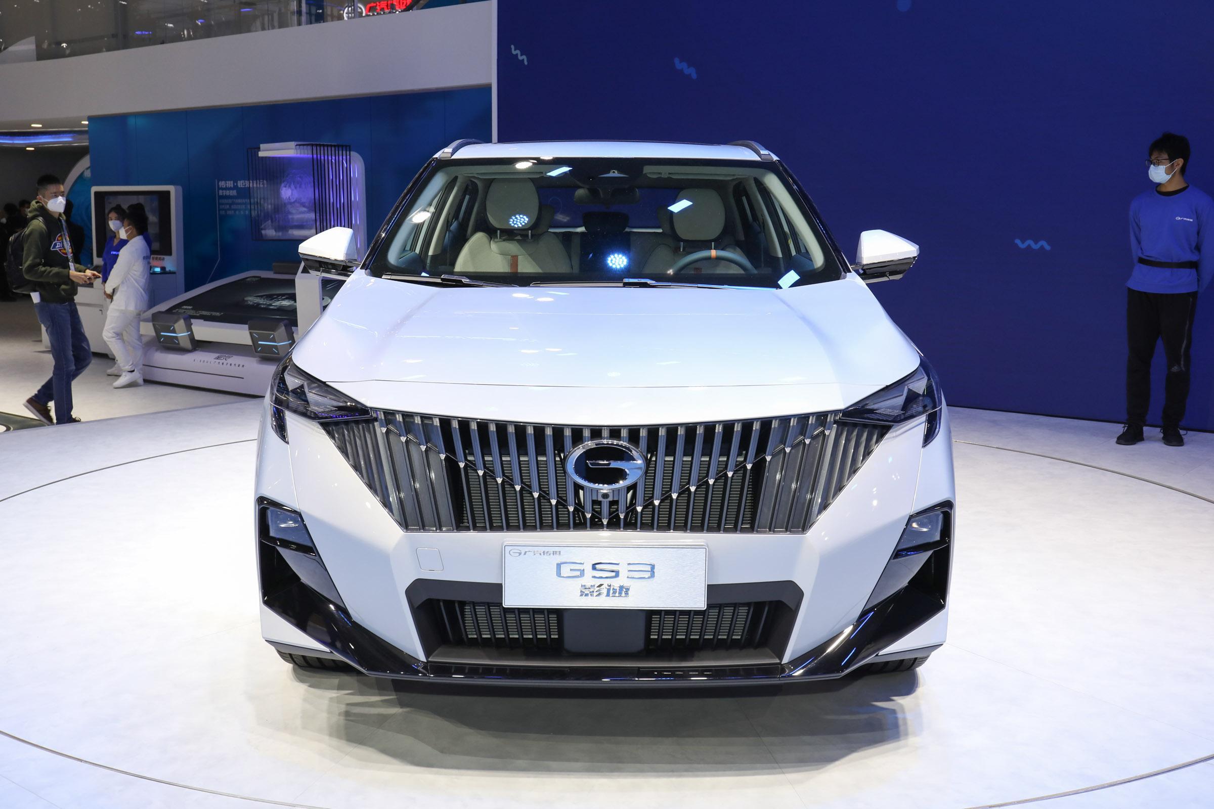 广汽传祺gs3·影速,全新造型很酷炫,内饰上档次,配1.5t发动机