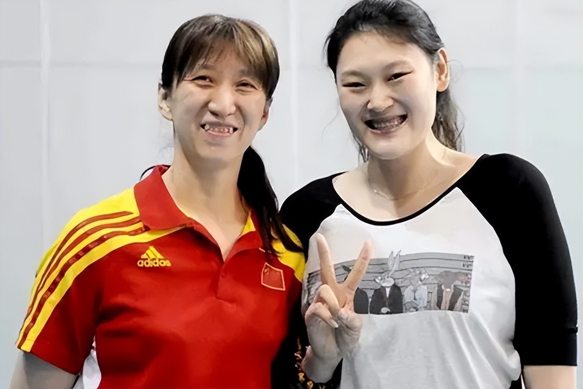 王一梅暴打日本队后遭郎平弃用,被前队友告上法庭,如今转战幕后