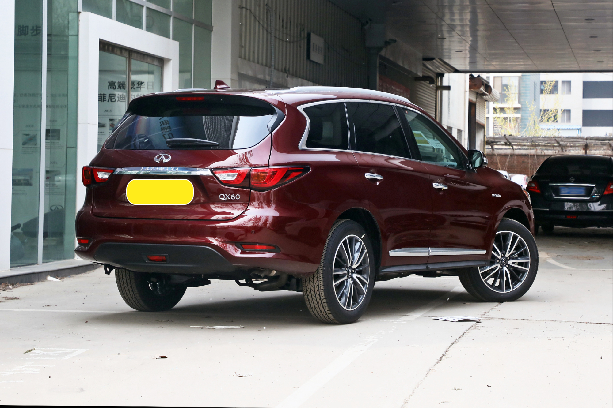 轴距2900mm,搭载油电混动,静态体验进口英菲尼迪qx60