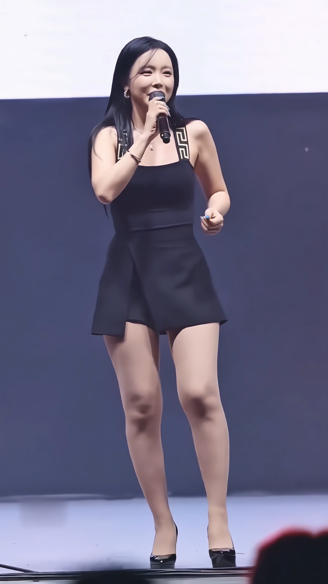 洪真英,韩国商演女王,成熟女性魅力十足