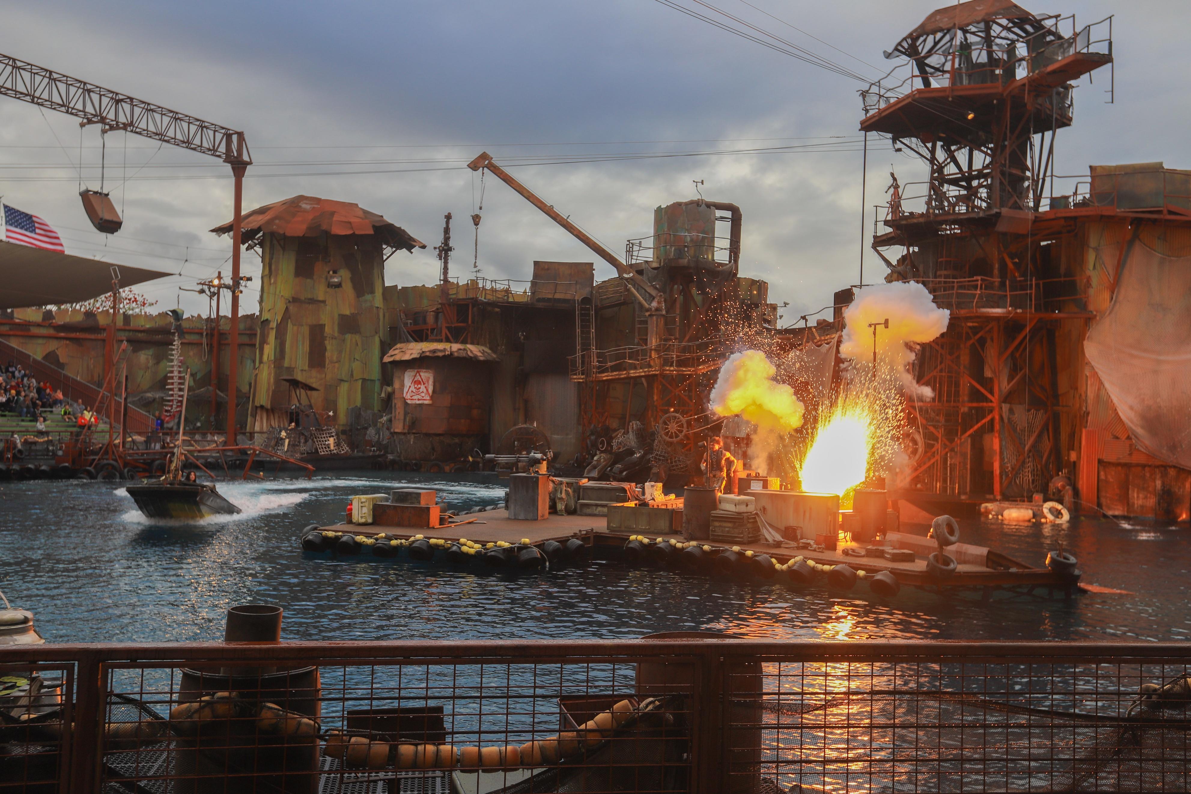 洛杉矶环球影城,未来水世界,电影拍摄场景太逼真了