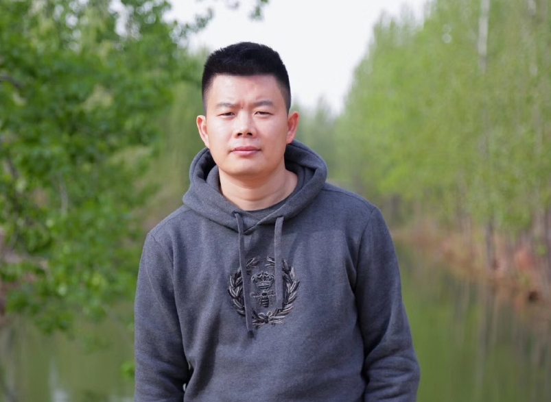 吴召国嘲讽平台"财迷",不支持签约电商,却花钱请跳槽主播回归