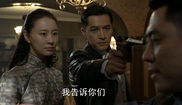 "The Deceiver: Female Lead Wang Lejun Accuses Hu Ge of Breaking Her Collarbone"