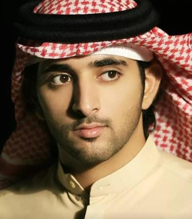 迪拜王子哈姆丹有钱更有颜,他不缺女人,为何只对表妹情有独钟