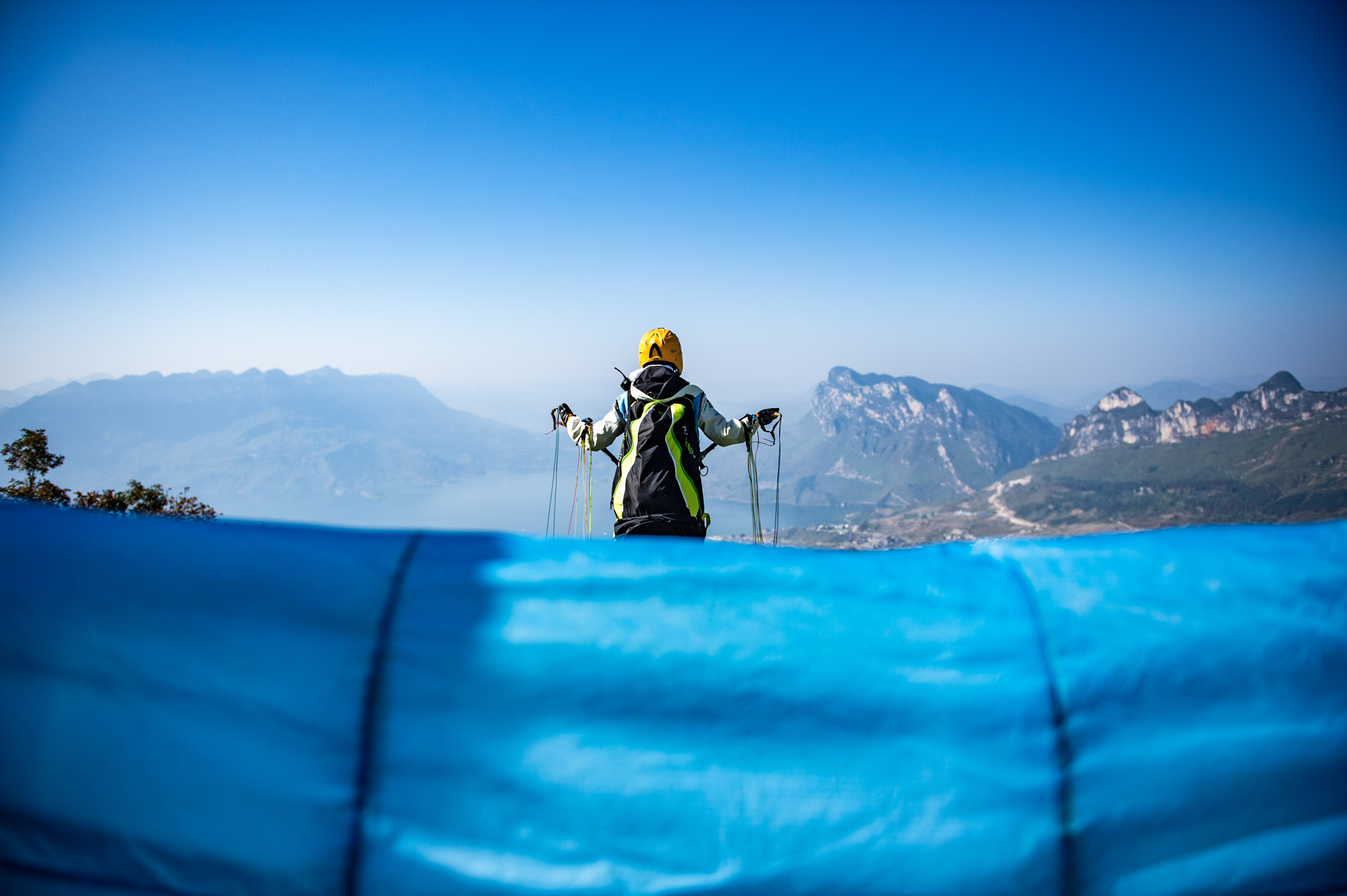 滑翔伞——牂牁江滑翔伞公开赛举行(2)