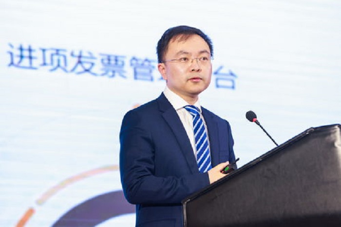 京东副总裁蔡磊:43岁患渐冻症,投千万寻药,却目睹病友相继离世