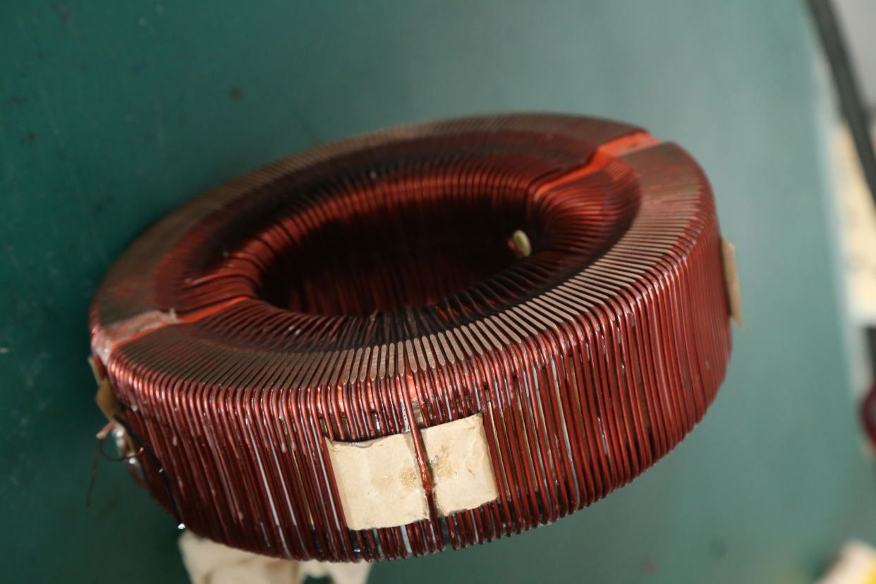 稳压器线圈会不会断开