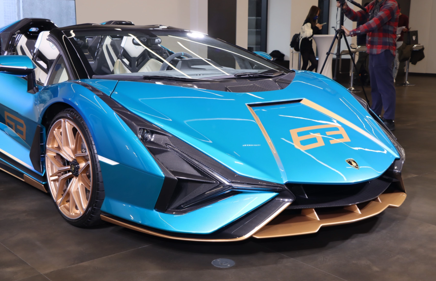 超跑中稀有物种,全球限量19部的兰博基尼sian roadster