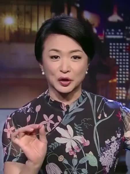 56岁金星回移居法国避风头,消瘦模样又变男相,被偶遇打扮华丽-度小视