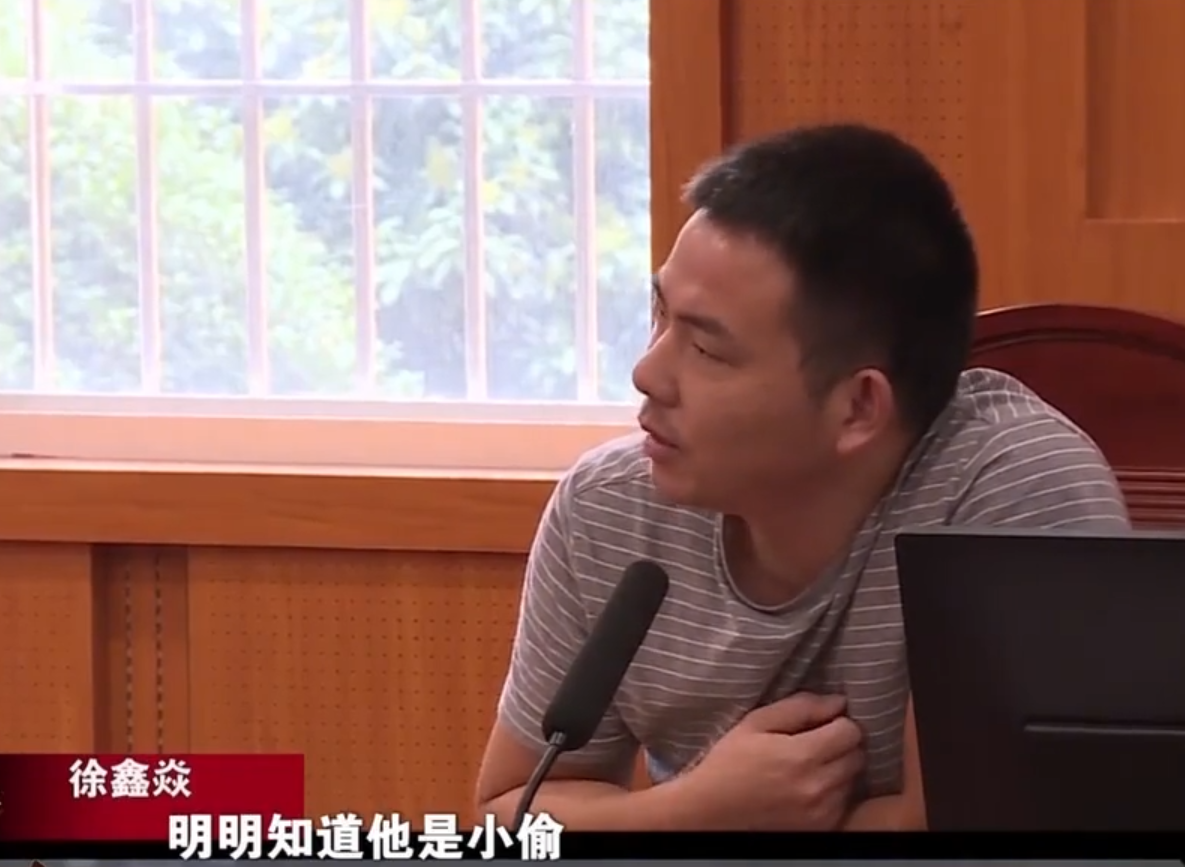 2017年湖南小伙的车被偷自己竟成了被告为何车被偷了还要赔钱