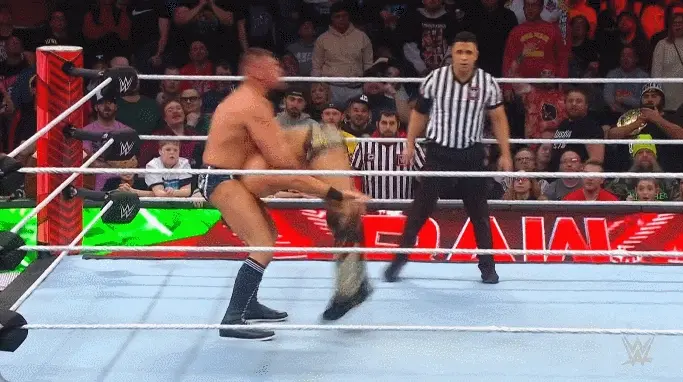 WWE RAW第1595期图文战报