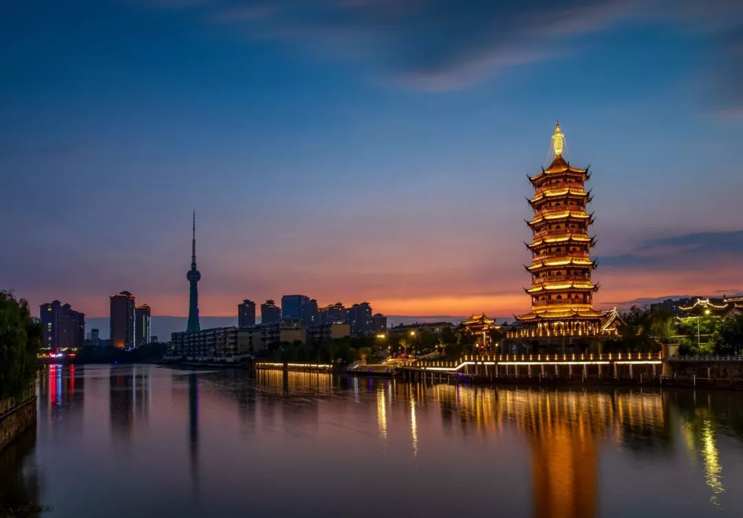 泰州与宿迁:发展路上的双子星