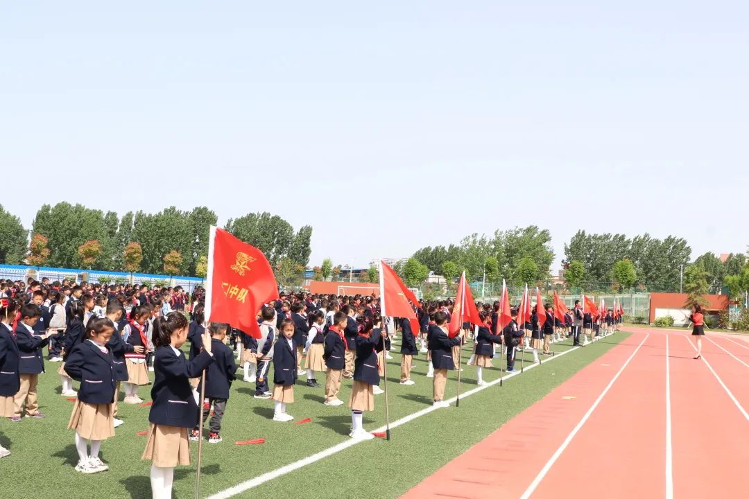 南阳市第四完全学校小学部安全教育活动纪实
