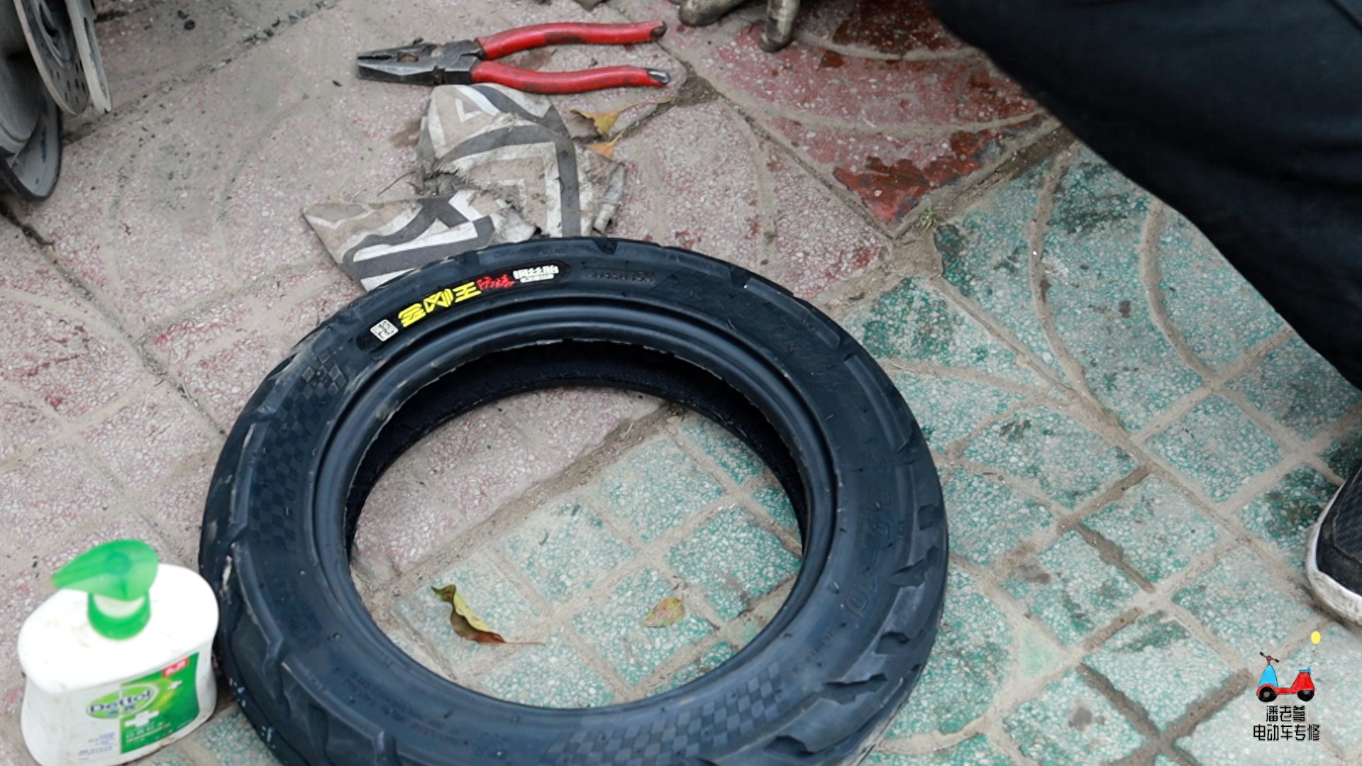 怎样购买电瓶车轮胎便宜点呢