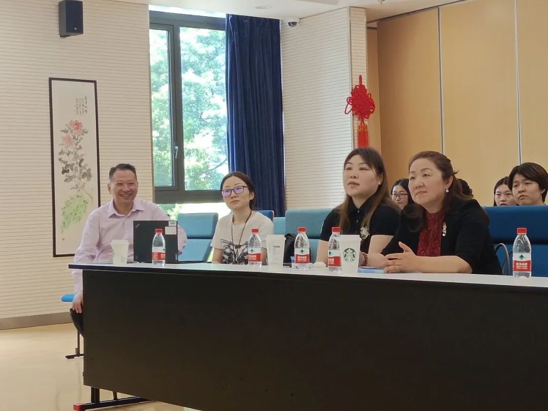 前行境界参与复旦大学护理学院就业辅导