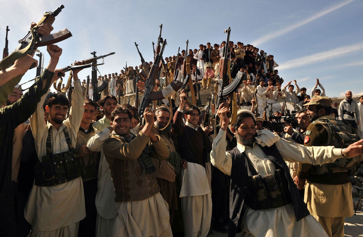 美国还是得逞了!阿富汗爆发内战,大量塔利班士兵在喀布尔外战死