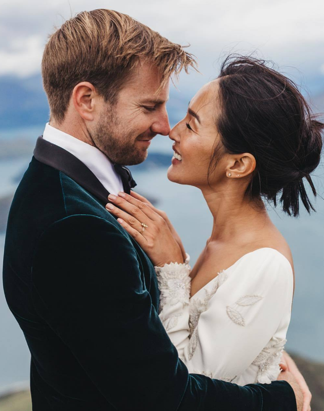 ins时尚博主nicole warne慵懒随性 小个子穿搭风格简单却高级时髦