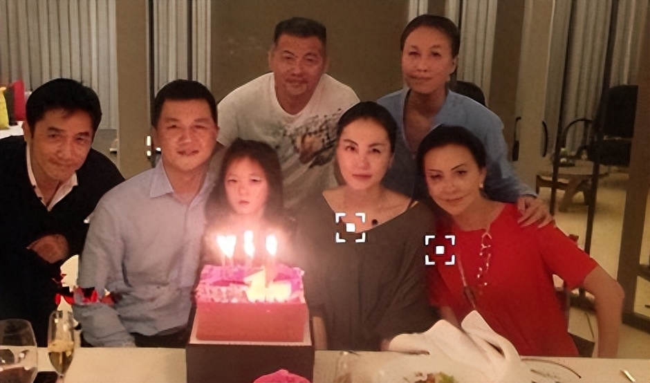 回顾被误解30年的王菲和那英乐坛之争她们的友谊你根本想不到