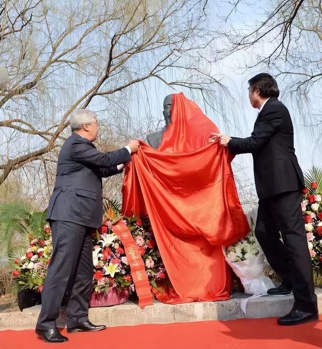 纪念阿拜诞辰178周年活动在北京金台艺术馆举行