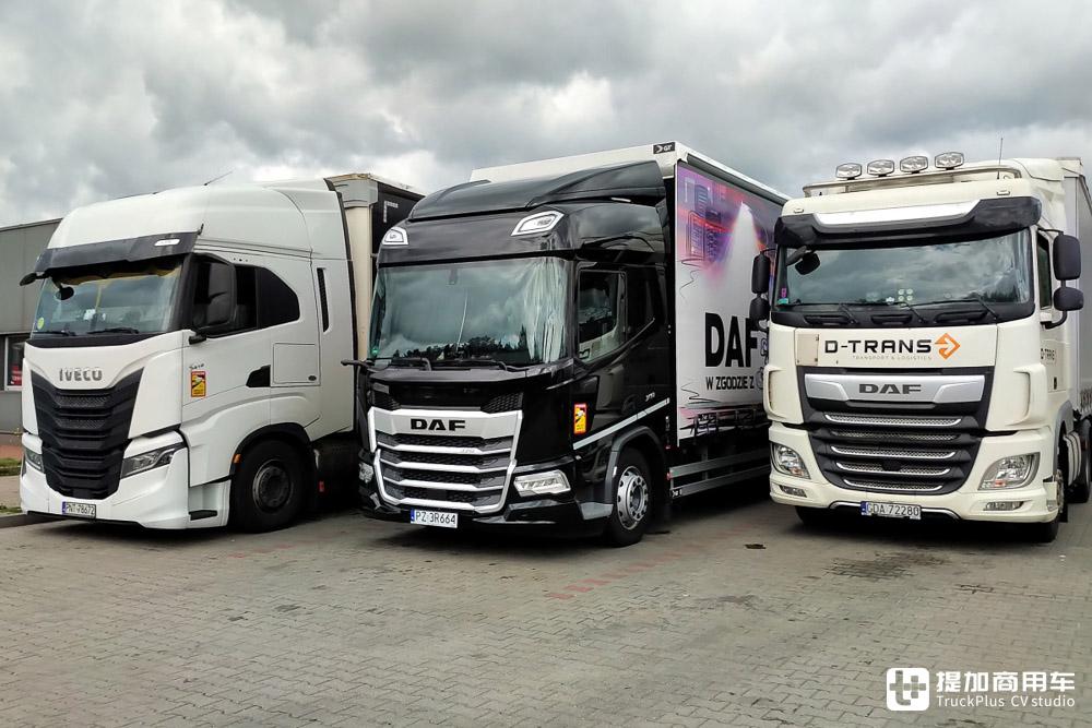 达夫xd中置轴载货车实拍