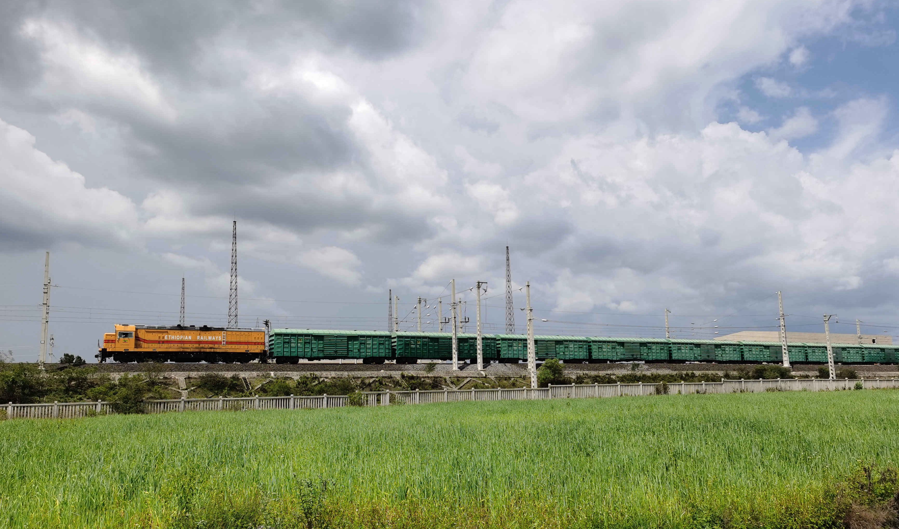 亚吉铁路在疫情期间货运周转量实现增长(1)