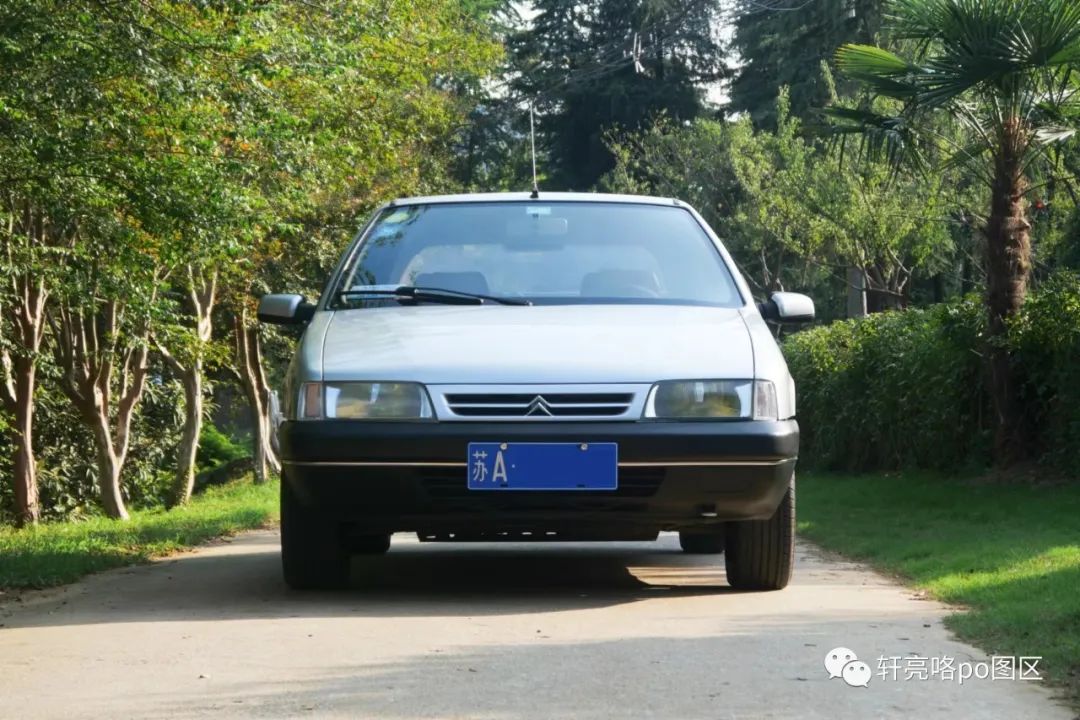 24年前的特供车 丨 两厢加个尾,神龙富康988/citro05n zx n23