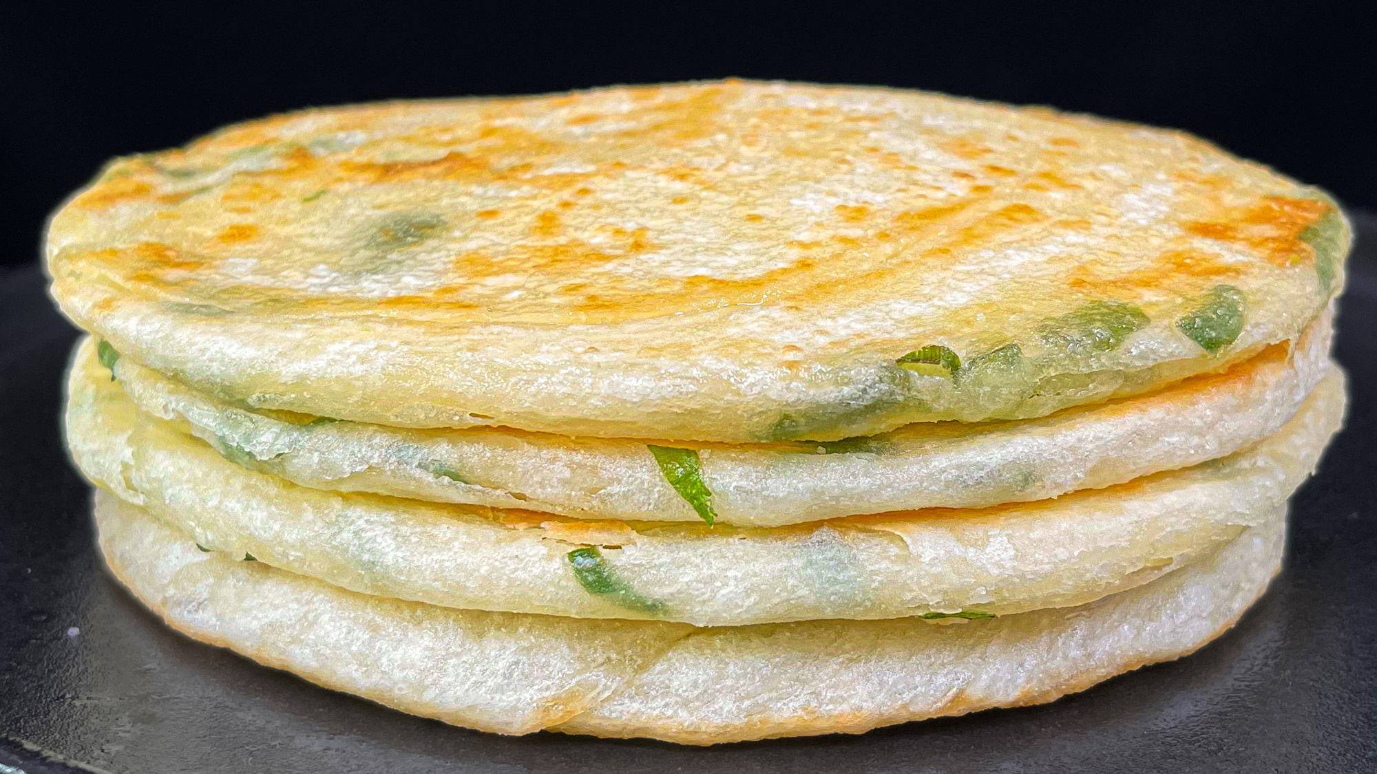 早餐别出去买了,教你简单做家常饼,记住2个小技巧,好吃不硬