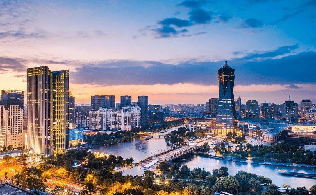 印度博主拍摄中国普洱,印度网友:普洱市能排进印度城市前五名