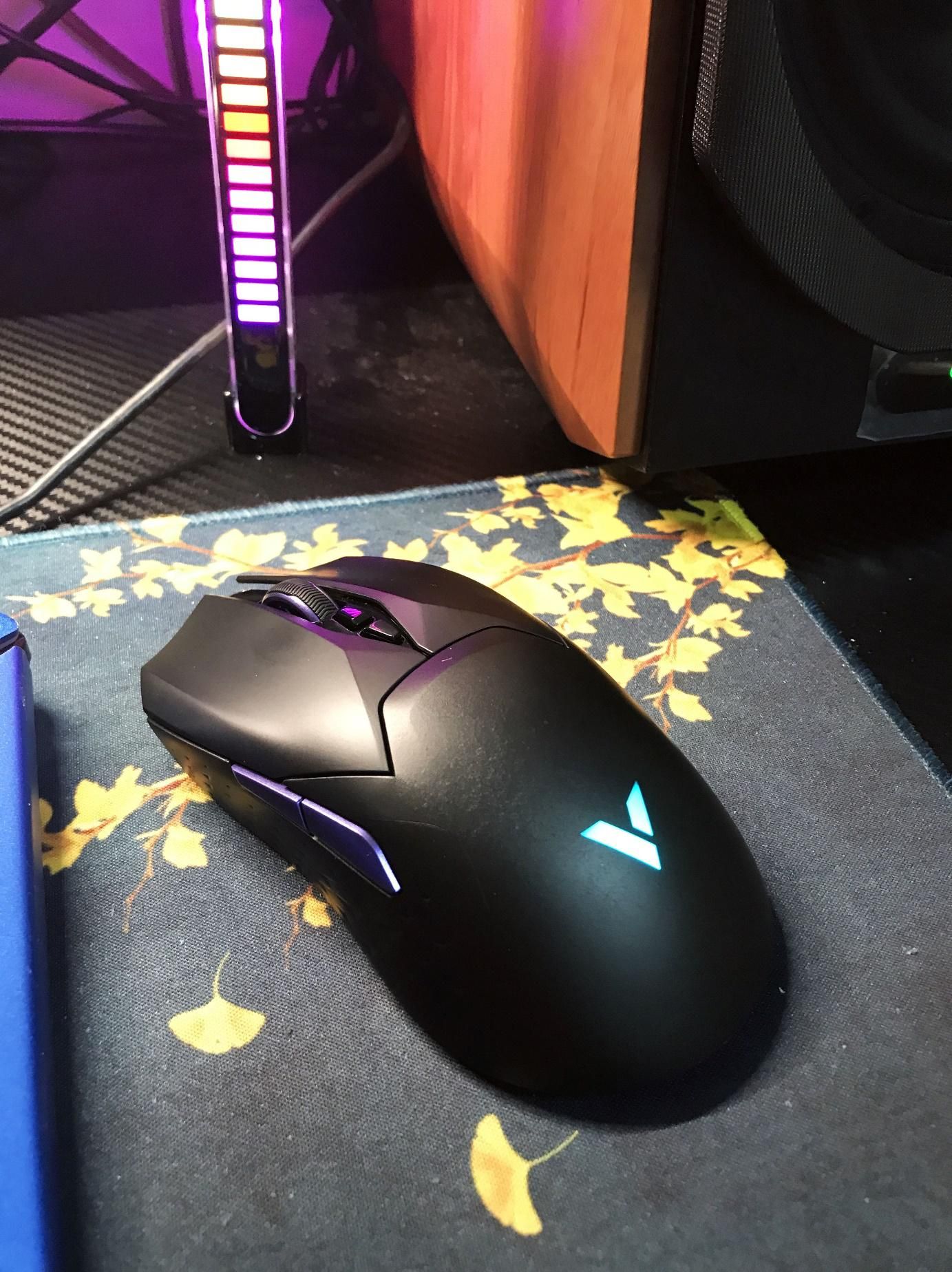 轻如羽毛强如猛兽的电竞体验真香系列雷柏vt3s无线游戏鼠标