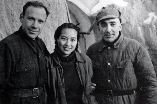 1974年彭老总去世后,前妻刘坤模和遗孀浦安修,都过得如何?