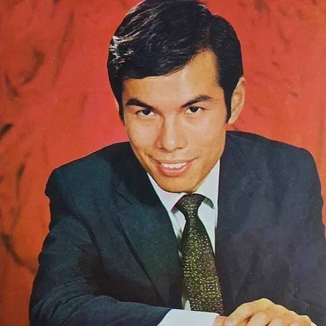 96版《笑傲江湖》五大戏骨:这几位掌门演了一辈子戏,地位之高