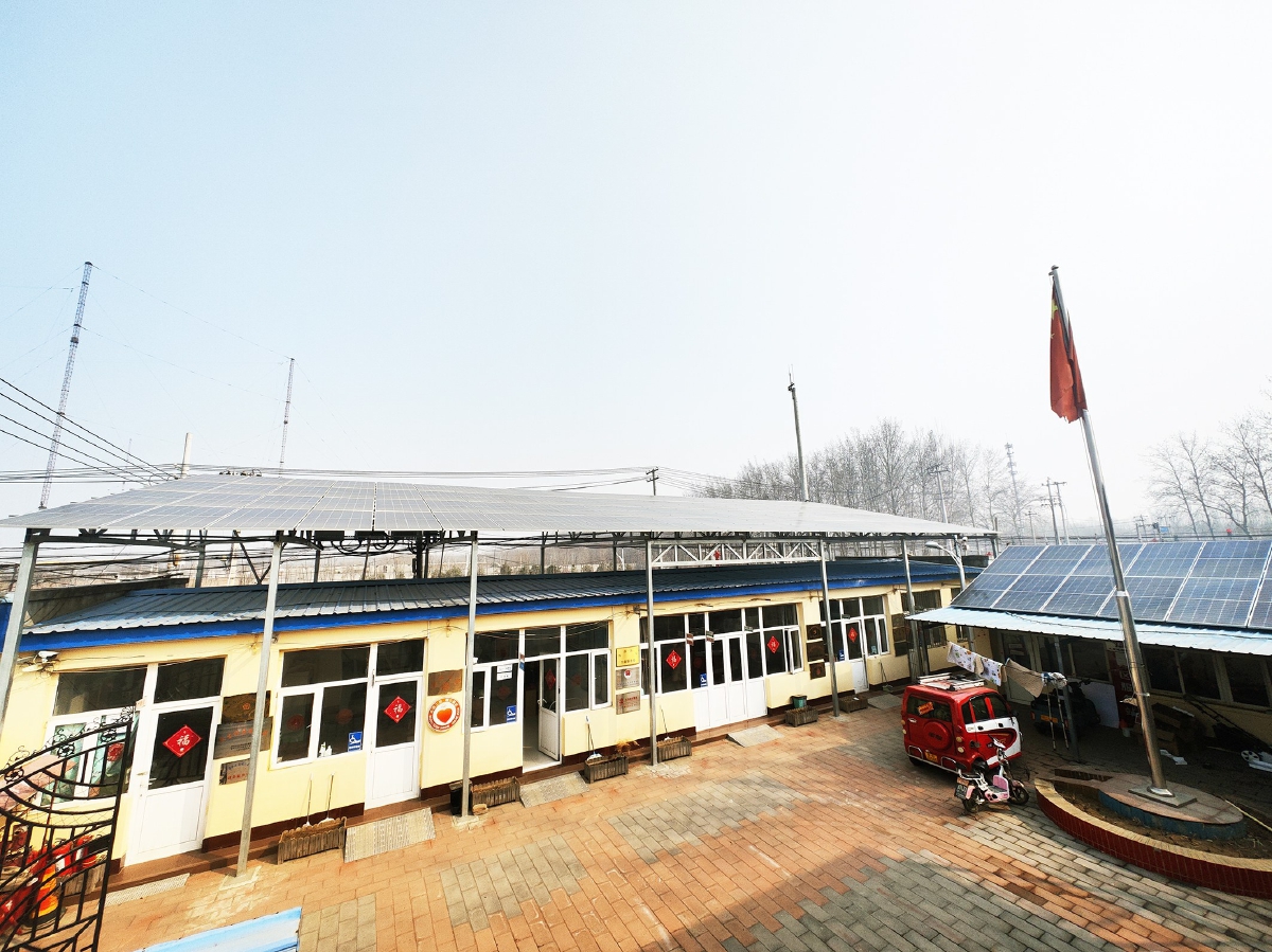 通州永乐店镇小南地村"阳光收益"智摘"贫困帽"