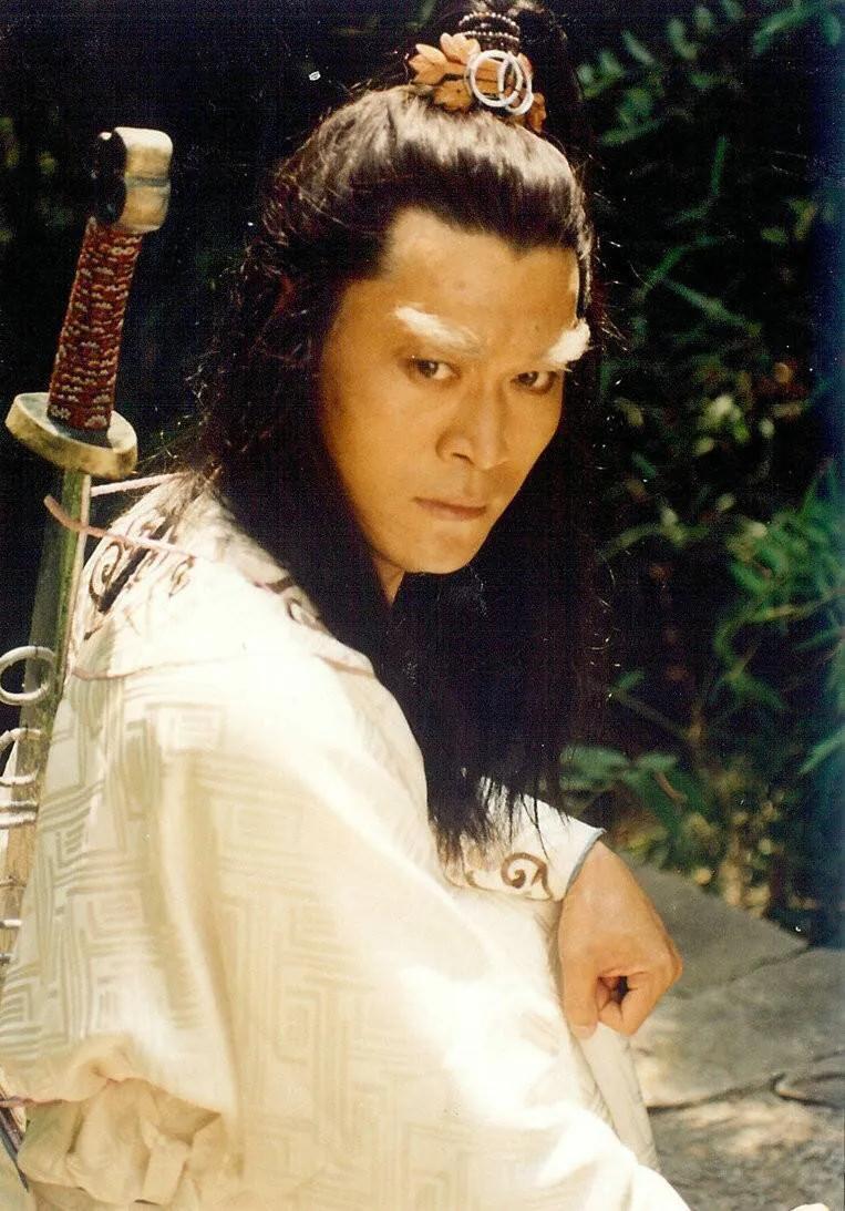 《白眉大侠》房书安:羞辱武圣人于和的擦屁纸