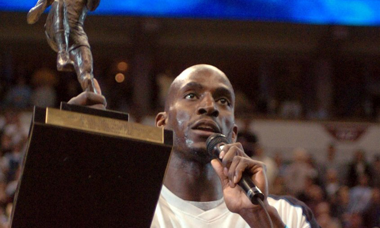 狼图腾——追忆03—04赛季森林狼"三头怪"