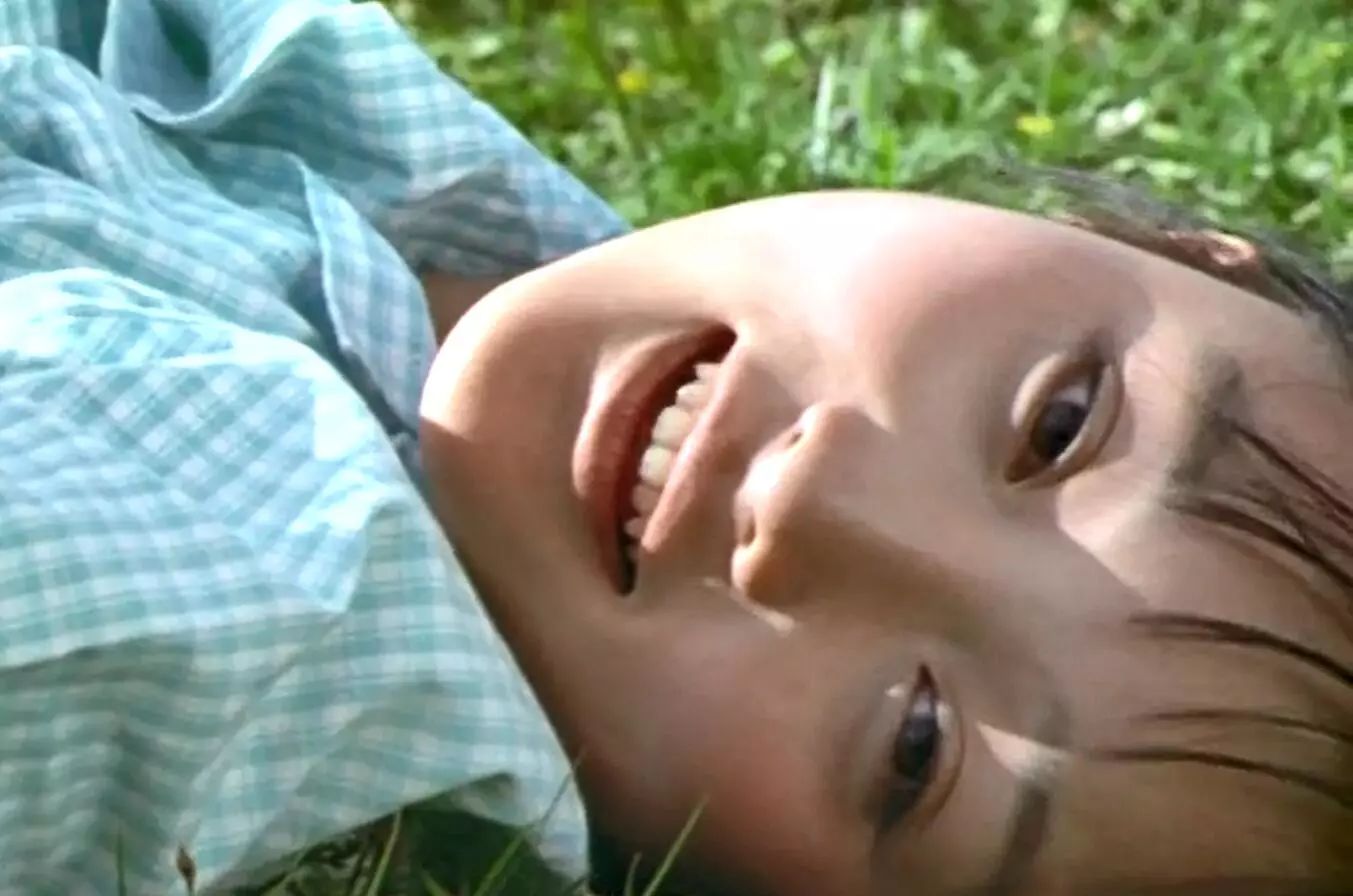 李小璐高光之作《天浴》:底线一旦被突破,献身只是个开始而已