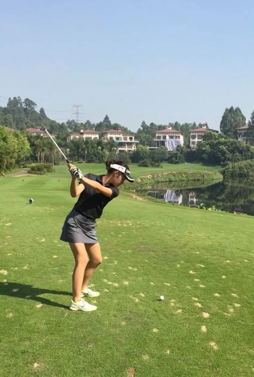 深国交周玥含:a1考入深国交,并拿下最难剑桥大学建筑学offer!