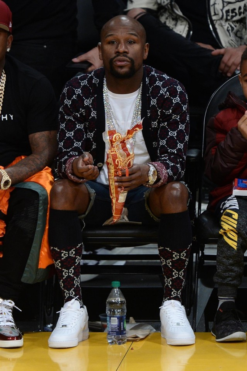 梅威瑟豪宅被洗劫,梅威瑟:我愿意提供至少10万美金的悬赏!