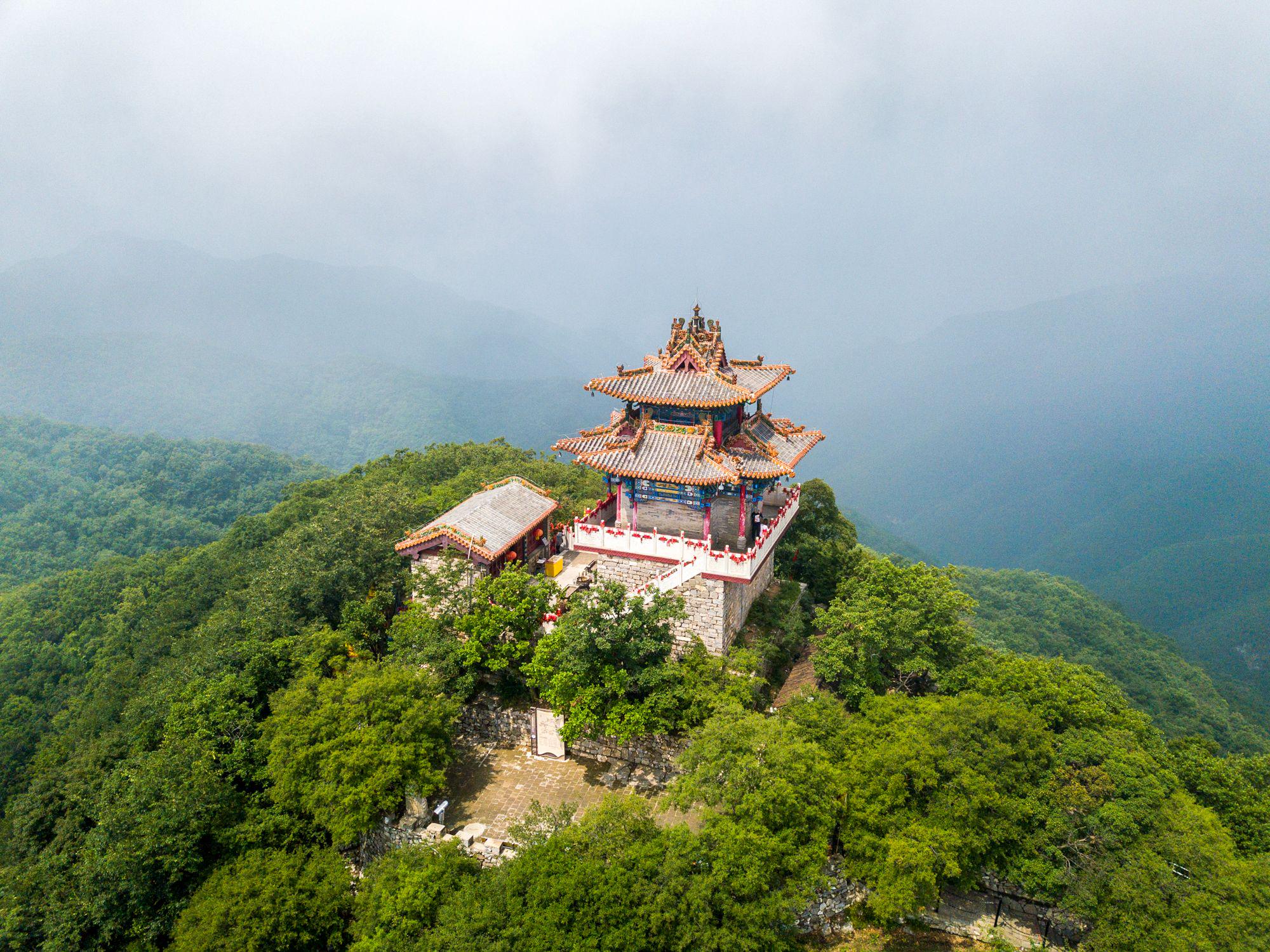 云丘山3天2晚旅游攻略:登玉皇顶吃特色美食,探秘罕见的冰洞奇观