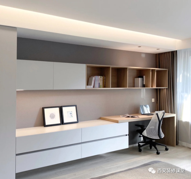 床尾不止做衣柜,也可以做书柜书桌