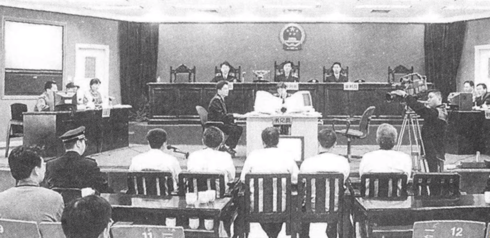 粤东骗税案:迎宾馆一把火烧了汕头的未来?