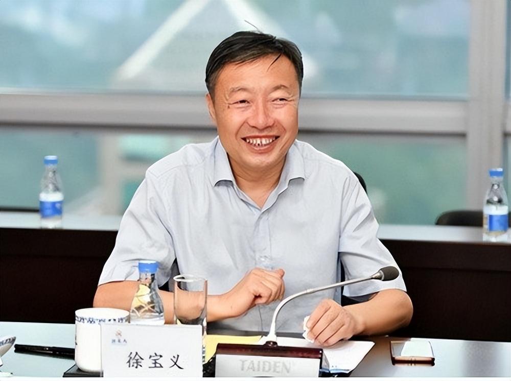 中国粮食供销首个落马贪官:中国储备粮徐宝义,终究迷失于欲望